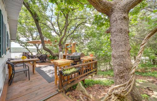 Lakefront Canadian Gem Fire Pit, Decks and Grills - Foto 20