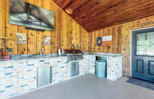 Pool, Hot Tub and Pool Table! Grand Home in Tomball - Foto 33