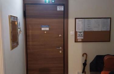 Cozy & Bright Home - 50m from metro station Άg Antonios - Photo 10