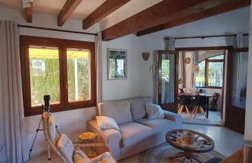 Casa el Montcel, a unique chalet with roofterrace and shared pool - Foto 3