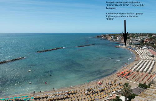 Riviera Suite - PRIVATE BEACH with sunbeds INCLUDED in June, July & August - Foto 4