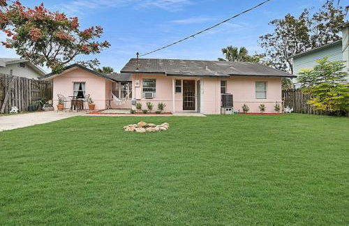 Pink House Prime Location Walk to Downtown Dogs OK - Foto 31