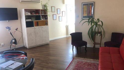 J'offre - Proche de l'hyper centre - Foto 3