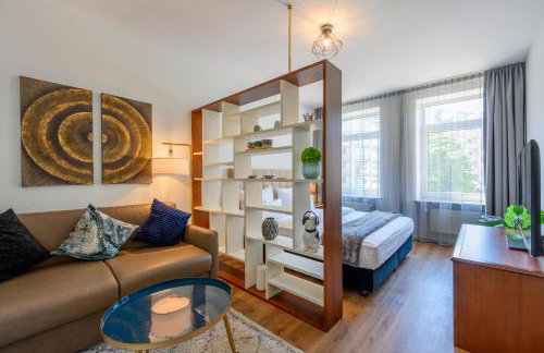 Munich Furnished Apartments - Photo 9