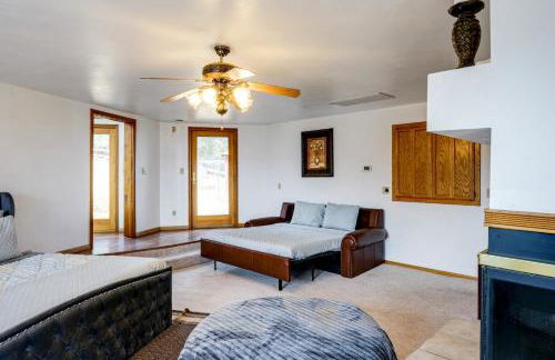 Simple Life Ranch with Hot Tub and Sauna in Keene! - Foto 16