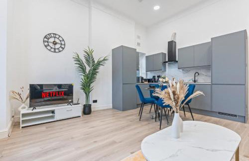 Stylish Apartment in Central London with Parking - Foto 29
