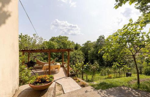 Awesome Home In Macchino With Kitchen - Foto 8