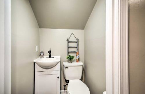 Farm-Style Ste Genevieve Retreat with Fire Pit! - Foto 19