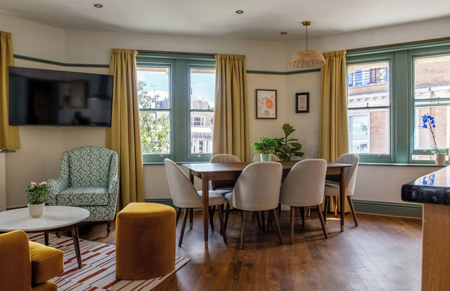 Round House Apartments - Photo 54