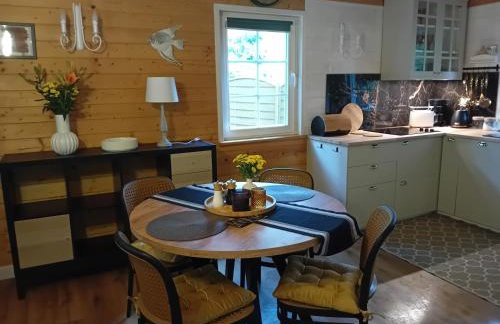 Black & White - Honey - Photo 18