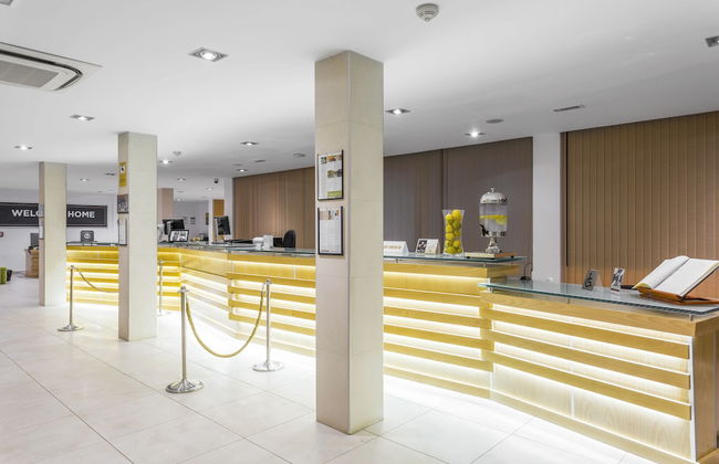 Royal Sunset Beach Club - Photo 2