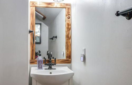 Charming Country Home with Deck - 20 Mi to Franklin - Foto 16