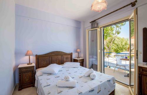 Salty Breeze - Photo 10