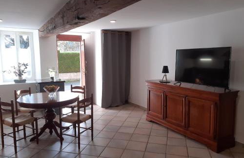 DANS LA MAISON D'A COTE - Foto 4