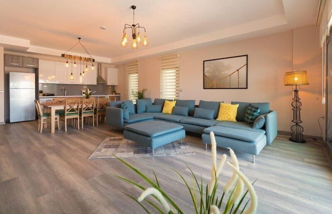 Valsu Homes Sea View Flat - Photo 8