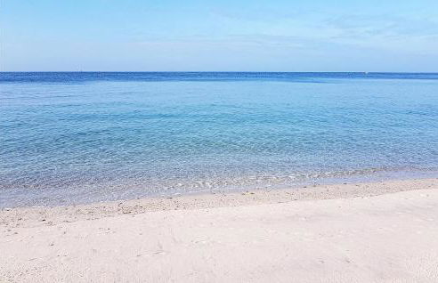 Gorgeous Apartment In Concarneau - Photo 31