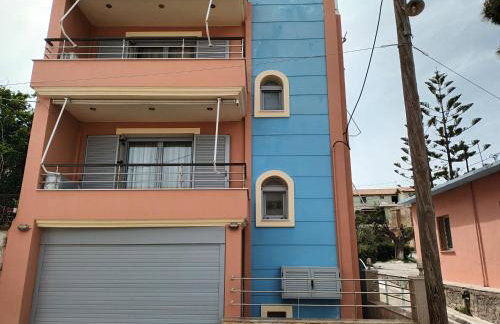 LIVIERATOS APARTMENTS - Photo 31