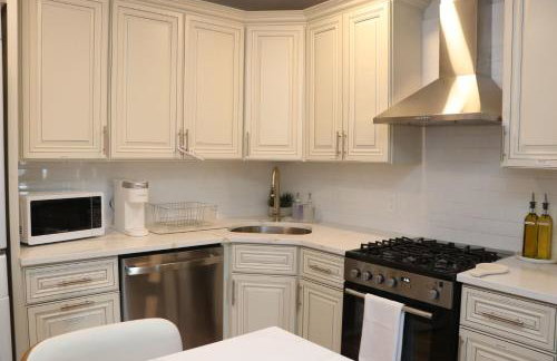 Spacious & Elegant 3 full bedroom apartment - Heart of Long Island - Foto 19