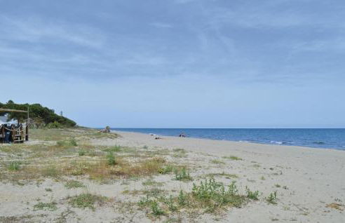 Cozy Apartment In Talasani - Foto 13