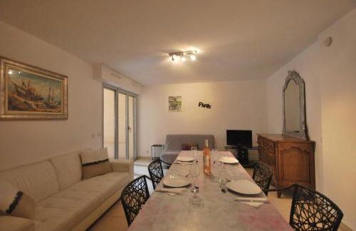 Le Vieux Port Apartments - Photo 32