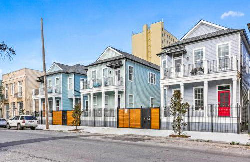 Hosteeva Amazing 4 BR Modern Condo with Balcony Near Frnch Quarter - Foto 70