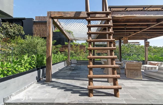 2BR w Private Pool - Steps Away From the Beach - Photo 35