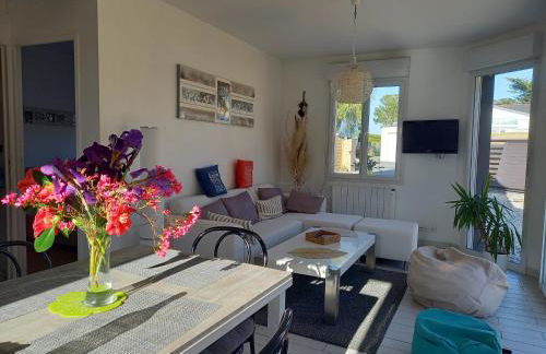 Maison tout confort au calme à 300m de la mer et du GR34 avec jardin - Foto 18