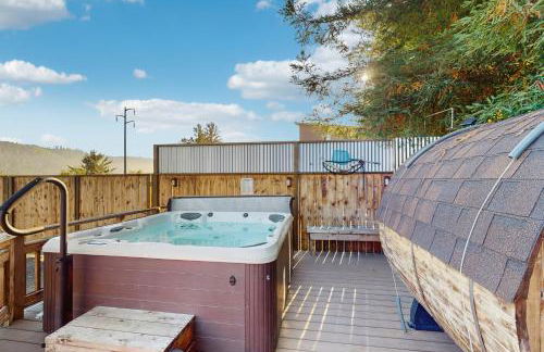 Logan's Landing - Photo 4