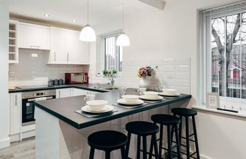 Park & Relax in 1bd Central Liverpool home - Foto 4