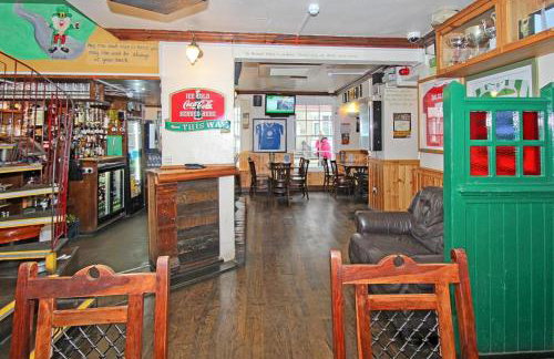 Patrick's Bar - Photo 23