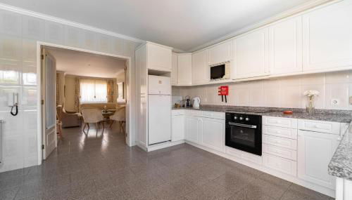 Marinhas Esposende - Moradia V4 com piscina junto à praia by House and People - Foto 4