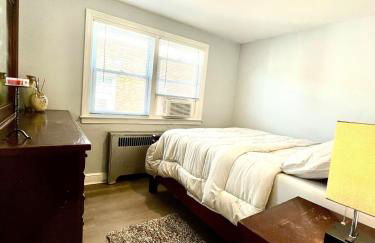 Very cozy 3 bedroom house close to everything - Foto 18