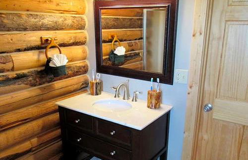 Magnificent Log Cabin with Mountain Views near Yellowstone National Park, Montana - Foto 19