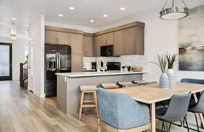 Best Value in St George - Green Valley Getaway - Photo 2