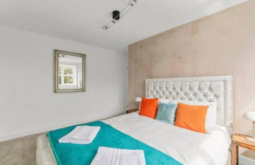 Stylish home close to the Yorkshire Dales & Leeds Airport - Photo 14