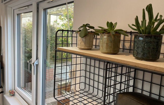 Contemporary Guest House With Outside Barrel Sauna - Foto 25