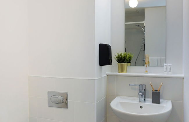 Swuite Dublin (Student Accommodation - ApartHotel) - Photo 32