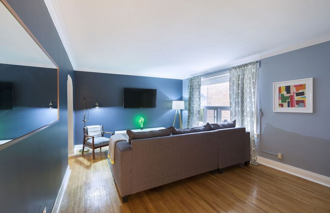 Spacious Apartment in Forest Hill (Free Parking) - Photo 7