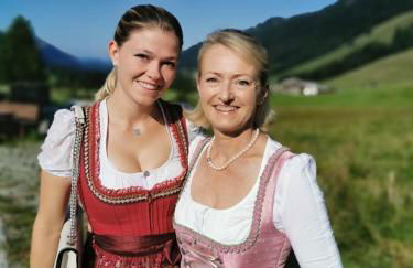 Gemütliche Ferienwohnung Bergwiese, 2-Raum, separates Schlafzimmer, schönen Balkon oder Terrasse, Komfort Ausstattung, ruhige Südlage, kostenfrei WLAN und schöne helle Sauna, Brötchenservice, Parkplatz, Hunde auf Anfrage, E-Tankstelle, Sonnenlage - Photo 9