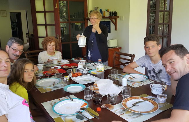 Riverside Homestay Apartments - Foto 16