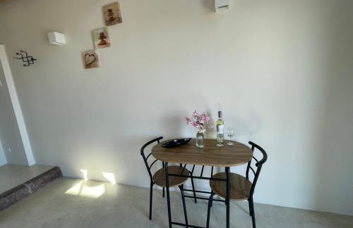 The Stone House - Photo 35