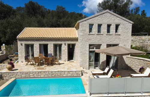 Villa Iliana - Photo 1