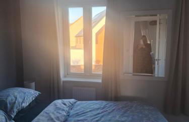 Sea Escape The Tardiis Beachfront location Aberavon beach Sea Views Driveway parking - Foto 49