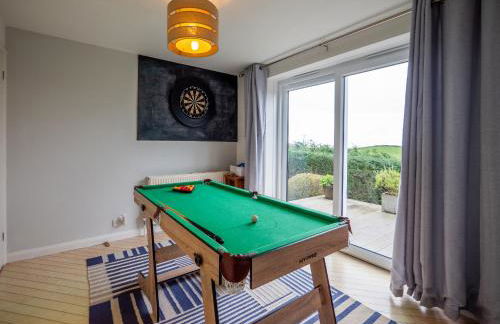 Spacious Coastal Retreat with Sea Views - Foto 47