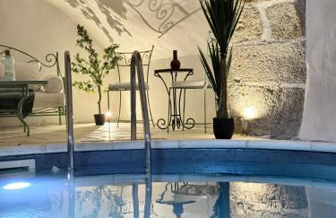 Le Manoir médiéval de Garance - Photo 1