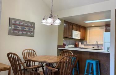 TALISMAN AMAZING VIEWS Walk to Uptown Sleeps 4 - Foto 30