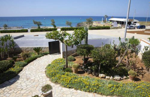 Villa Eleonora con piscina Fronte Mare - Foto 30