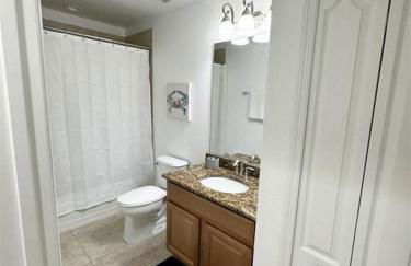 537 4BR Private Pool Spa Conservation Views 2 Masters Near Disney - Foto 17