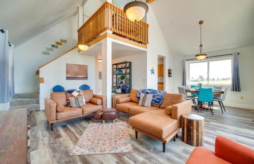 Bright Wyoming Retreat with Deck and Mountain Views! - Foto 2