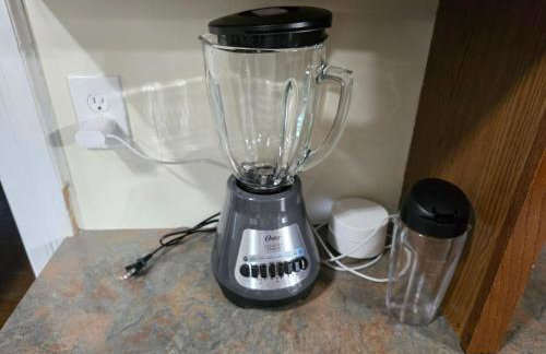 Newly Renovated Historic 6-Bedroom Manor, Where Timeless Elegance Meets Modern Luxury - Foto 59